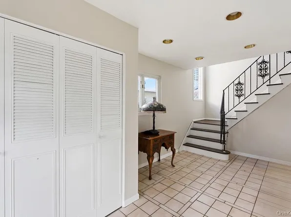 163-15 84th Street image 2 of 32