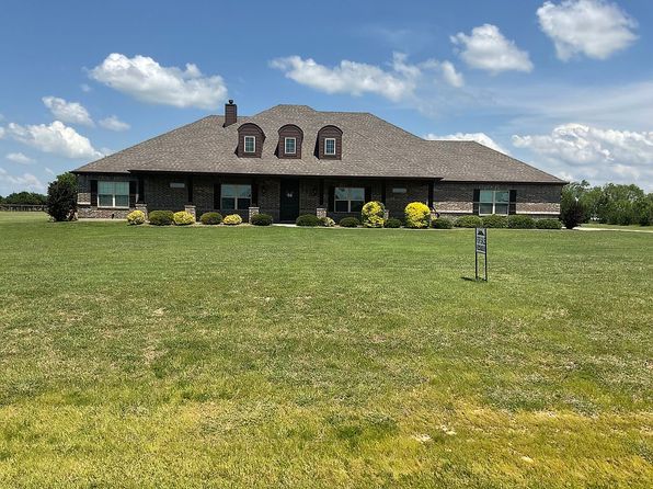 11200 Lakecrest Dr