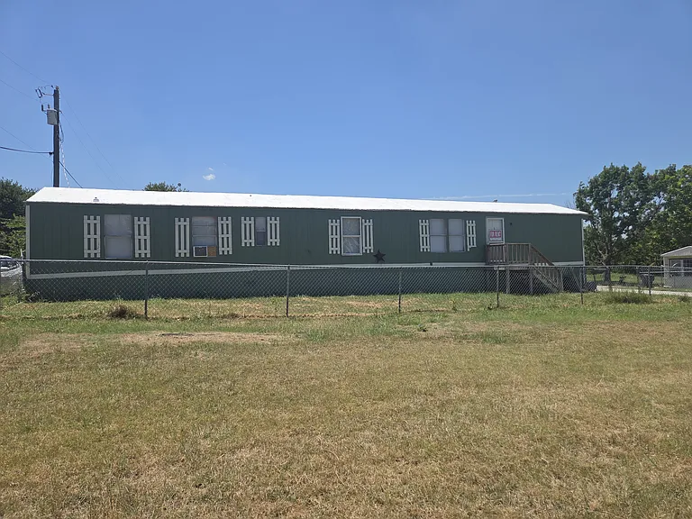 4351 S Double Rock Rd — Photo 2