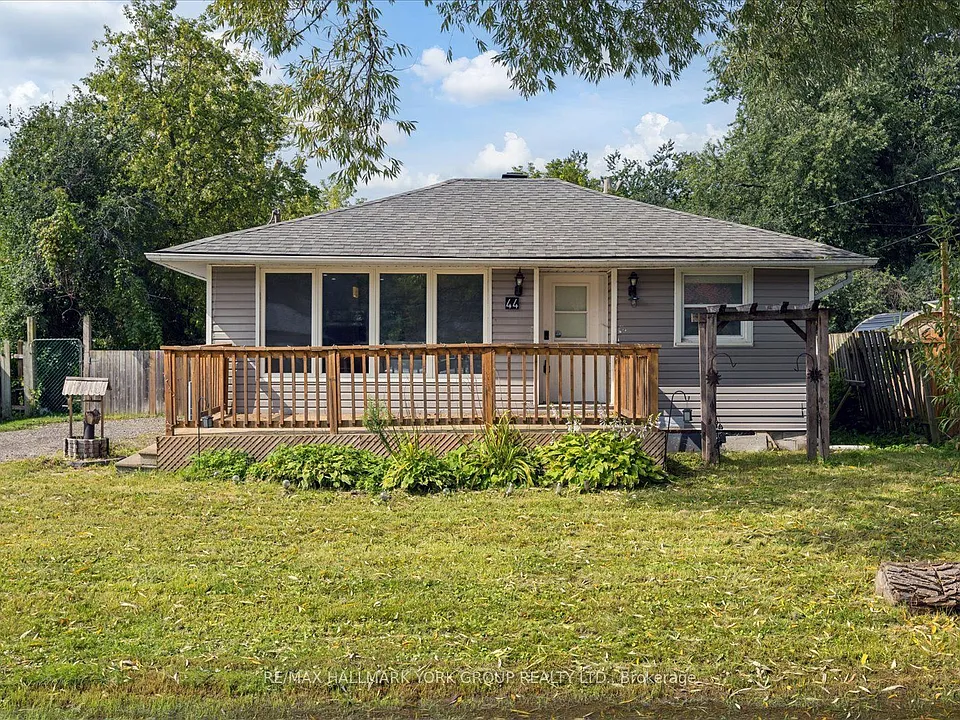 44 Glenview Ave