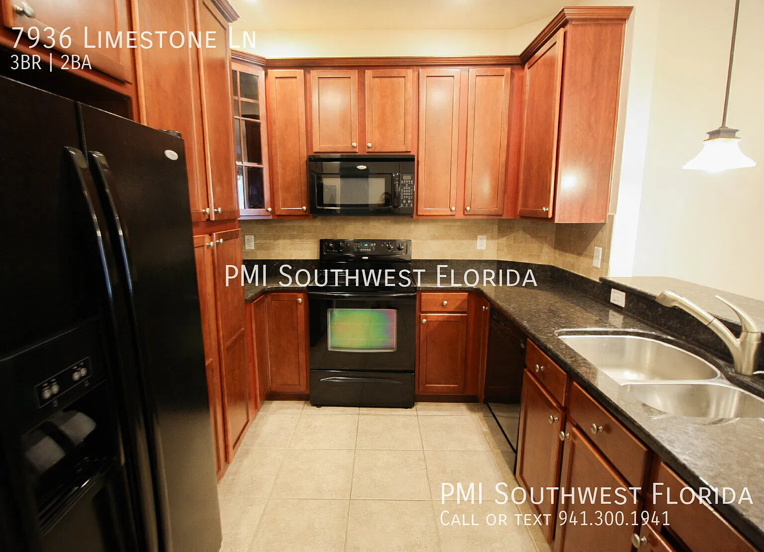 Lake-View 3BR/2BA Condo with Garage & Screened Lanai! — Photo 4