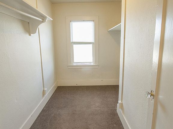 5th image of 3910 Yakima Ave APT 25