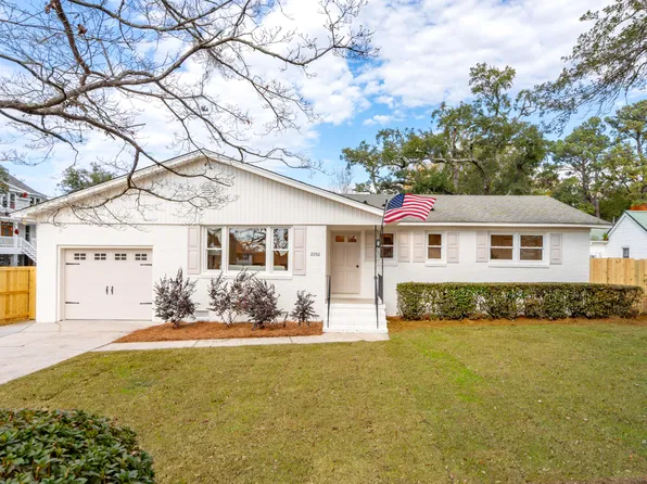 2260 Woodland Shores Rd, Charleston, SC 29412