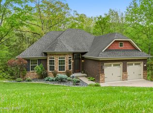 304 Hidden Falls Dr, Mount Washington, KY 40047