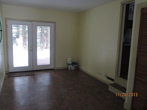 Mudroom and doors to deck