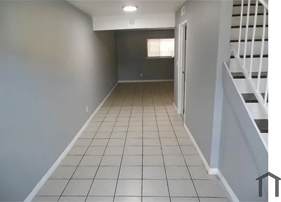 1117 E Tucker St #C — Photo 19