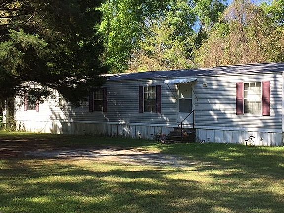 2nd image of 15664 SW Tustenuggee Ave