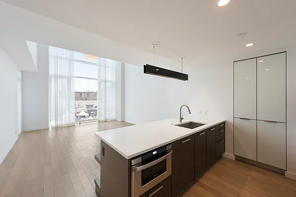 Rented by Compass | media 12