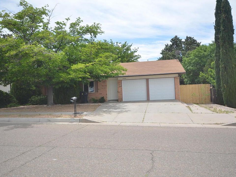 1st image of 10304 Malaguena Ln NE