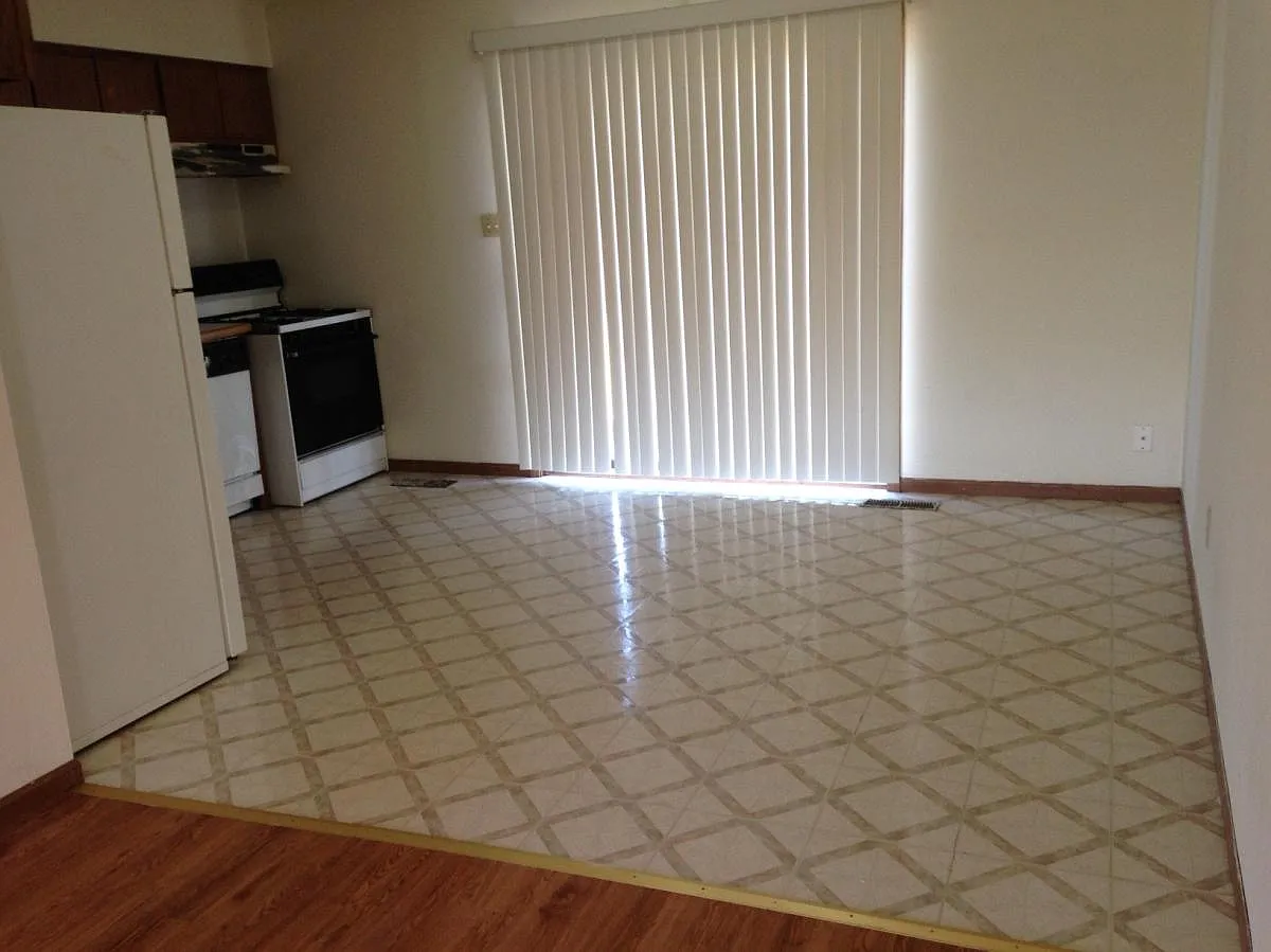 3 bed, 1.5 bath, 1288 sqft, $1,700 — Photo 3