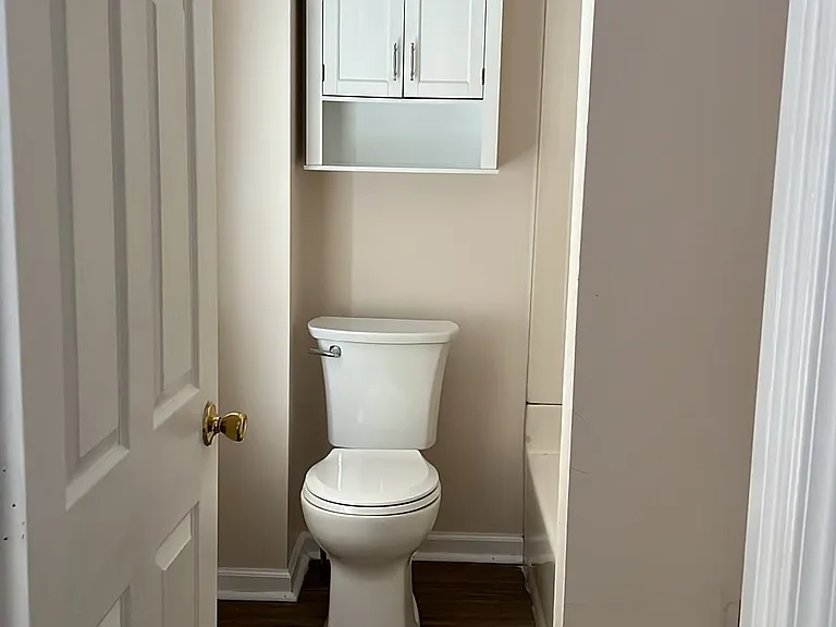 505 Washington St #2 — Photo 4