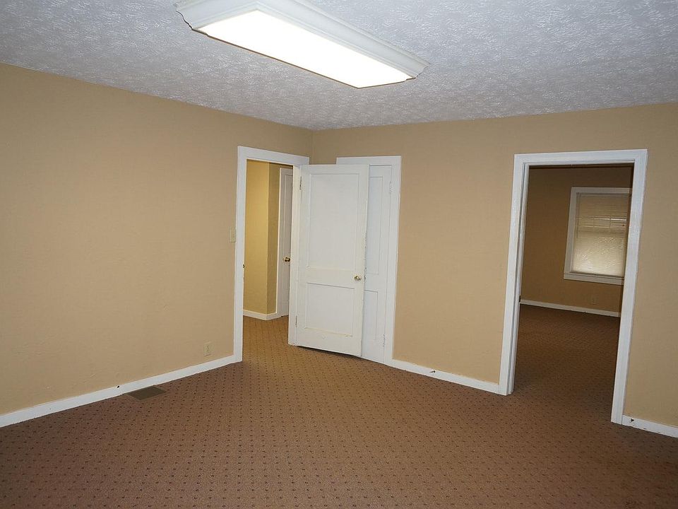 2nd image of 482 Toonigh Rd