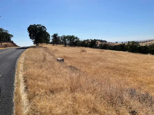 Banderilla Dr, La Grange, CA 95329