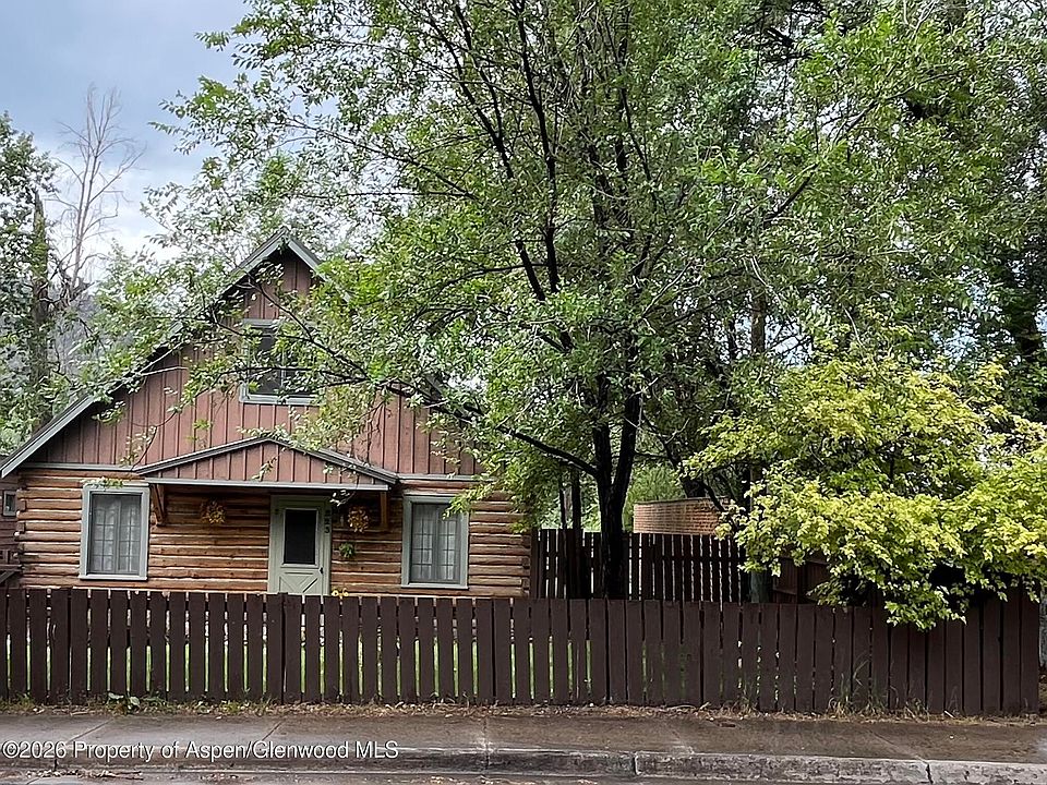 1st image of 223 N 7th St