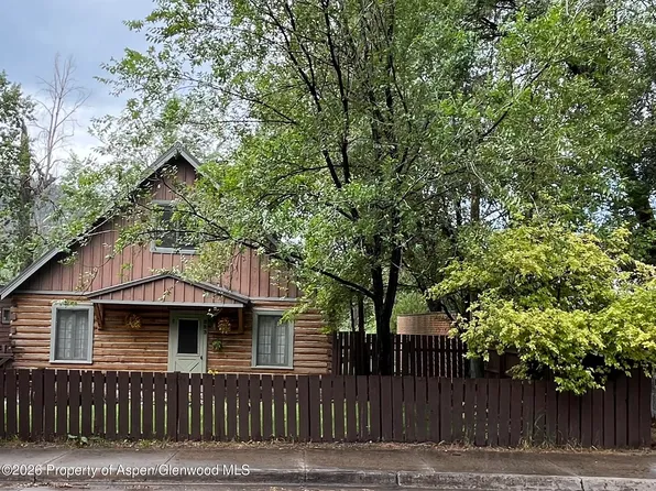 223 N 7th St, New Castle, CO 81647