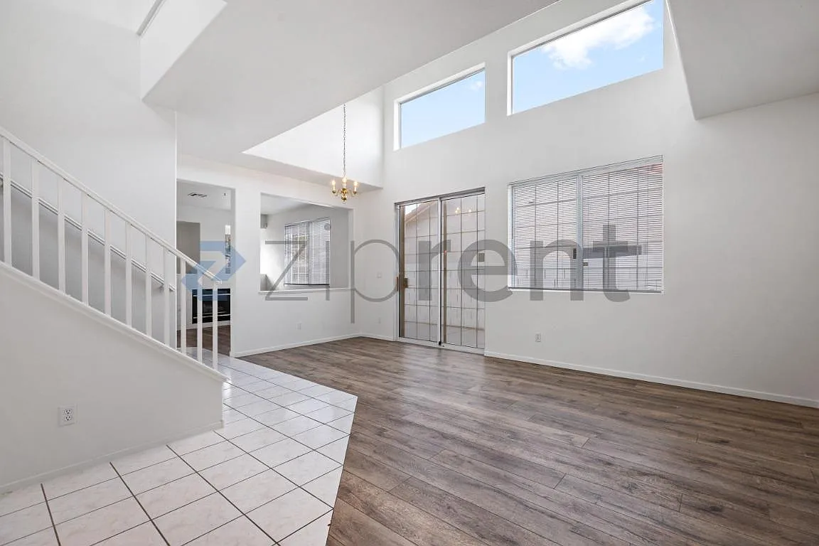 Alta Mira At Summerlin Phase 2 — Photo 4