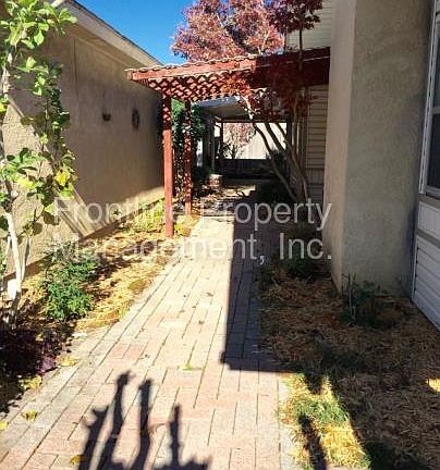 2nd image of 2017 Oakwood Ln
