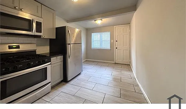 5515 Ludlow St — Photo 10