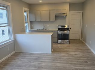 10 Calla St FLOOR 3, Providence, RI 02905