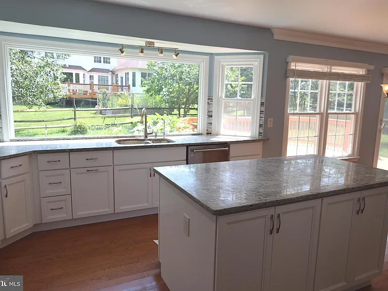 14318 Night Hawk Way — Photo 3