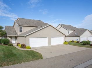 34 Lightning Ln, Kent, OH 44240