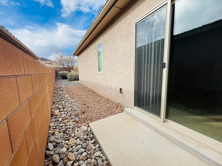 911 Desert Senna Ave SW — Photo 26
