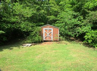 101 Outback Ln, Dallas, NC 28034