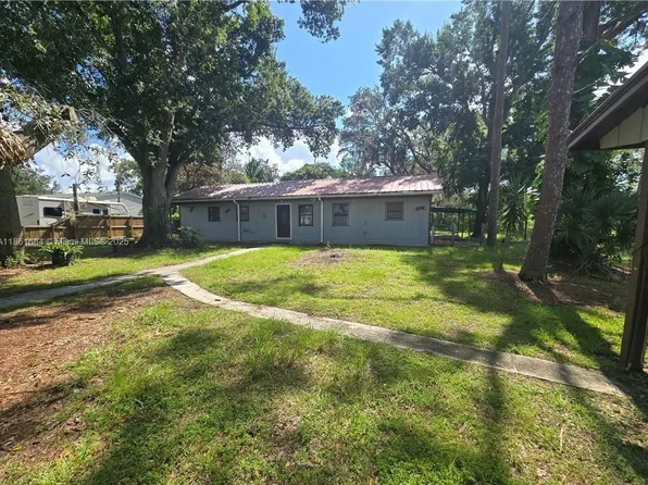 1400 Randall Rd, Sebring, FL 33872