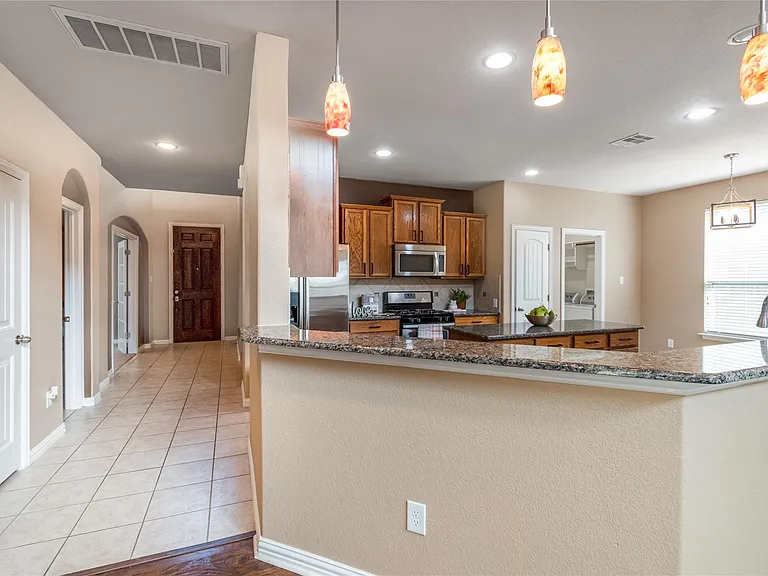 3413 Grail Hollows Rd — Photo 5