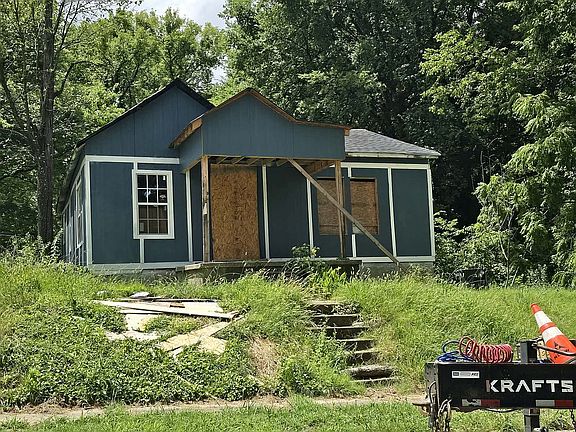 2nd image of 57 W Frank Ave
