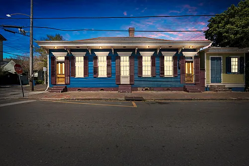 1705 Burgundy St Photo 1