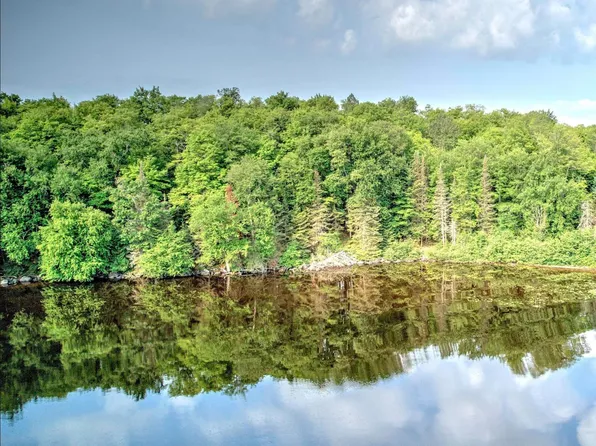 21415 Petticoat Lake Rd, Michigamme, MI 49861