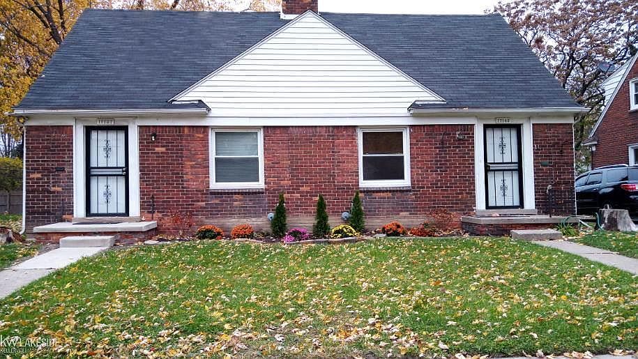 1st image of 17137 Ontario St #17143