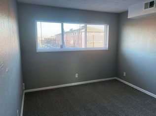 1033 Forest Ct APT 11, Kansas City, KS 66103