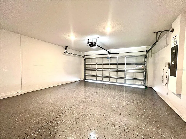 5665 Nispero Way — Photo 33