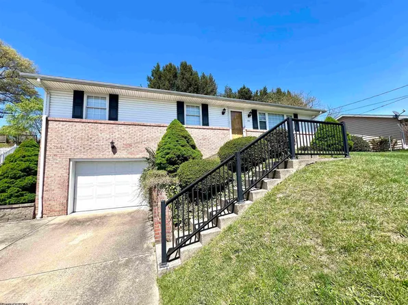 38 Millbrook Rd, Bridgeport, WV 26330
