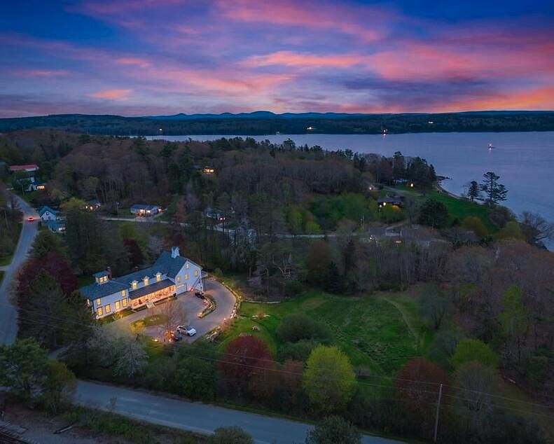 1st image of 45 Sandy Point Road