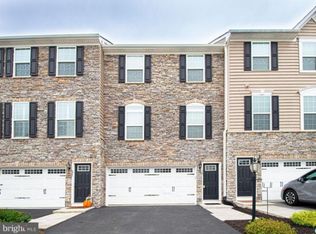 123 Hornbeam Dr, Lake Frederick, VA 22630