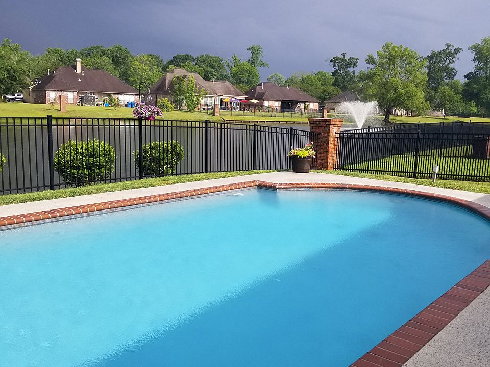 1st image of 12320 Oak Colony Dr