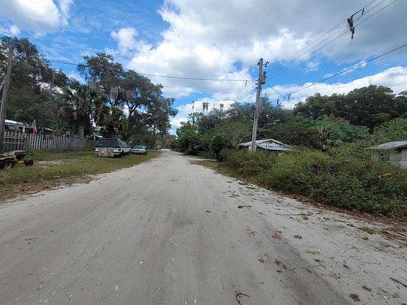 4th image of 5311 SE 31st Ave