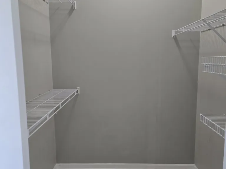 7756 Scioto Ct — Photo 9