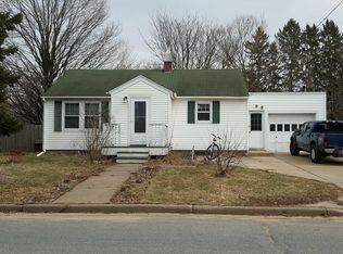 202 14th St SE, Menomonie, WI 54751
