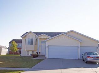 3664 Polk St S, Fargo, ND 58104