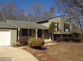11887 Catoctin Dr, Woodbridge, VA 22192