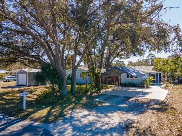 1661 5th St, Englewood, FL 34223