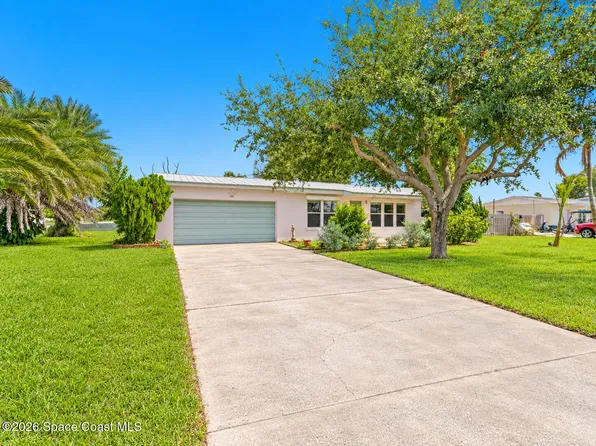525 Pelican Dr, Satellite Beach, FL 32937