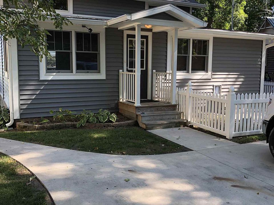 8768 E Susanna Ln, North Webster, IN 46555 | Zillow