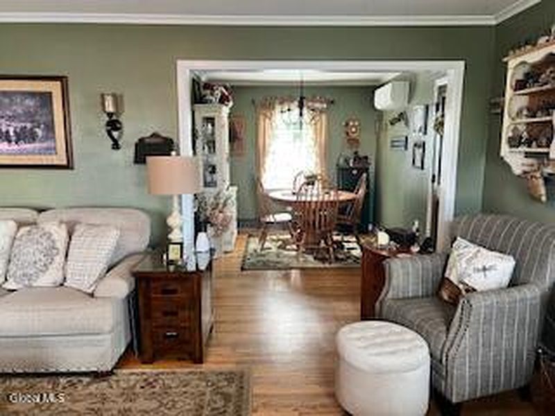 2nd image of 12 Clayton Avenue