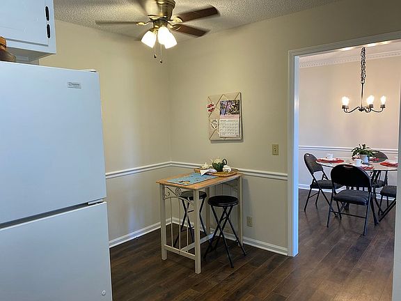 5th image of 3876B Priest Lake Dr #B