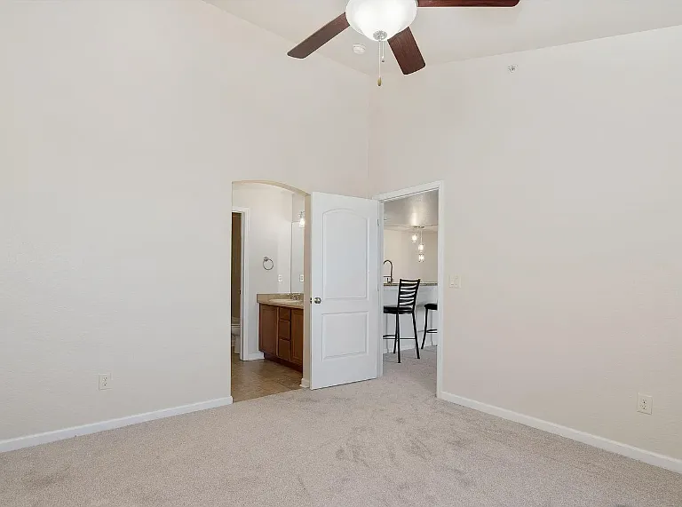 4905 Hahns Peak Dr #202 — Photo 21